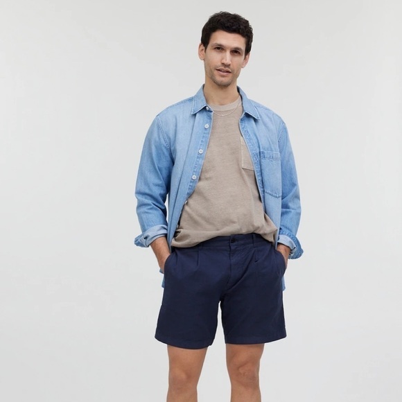 Madewell after midnight Cotton-Hemp Blend Pleated Shorts - Picture 1 of 6